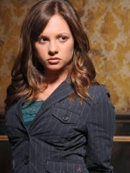 Photos de Mackenzie Rosman - Photoshoot John Sciulli - 92